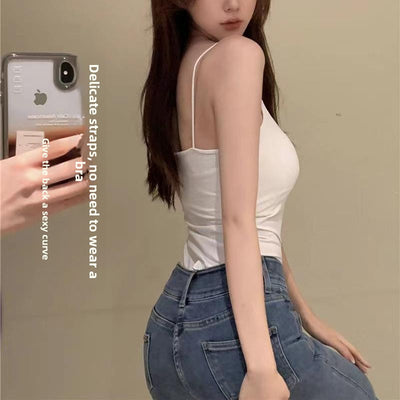 The Seamless Cami
